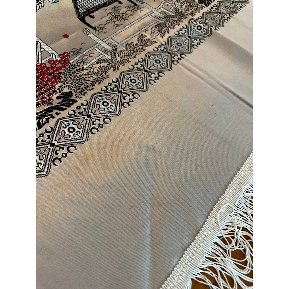 Vintage Oriental Garden Scene Woven Tapestry Table Runner Cream Fringe Large‎